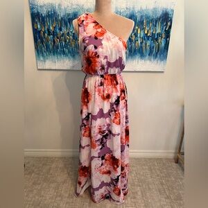 Floral One-Shoulder Maxi Dress